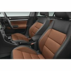 Meguiar's Gold Class Leather Cleaner And Conditioner 450mL 7 Meguiar's Gold Class Leather Cleaner And Conditioner 450mL -Interior & Exterior Trim shop SCA 101181 03 hi res