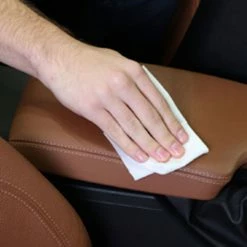 Oakwood Everyday Leather Wipes 25 Pack 7 Oakwood Everyday Leather Wipes 25 Pack -Interior & Exterior Trim shop SCA 553230 001 hi res